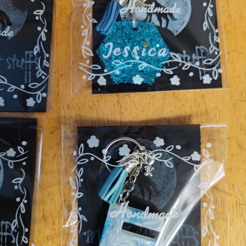 Personalized keychains with Names - Picture 7 of 10